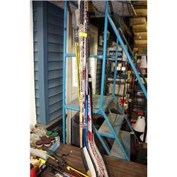 8 WOOD AND COMPOSITE HOCKEY STICKS INCLUDES 2