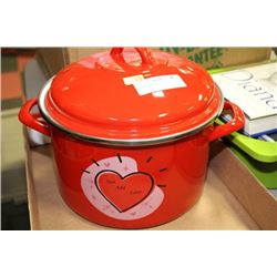 RED CROCK POT