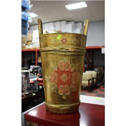 GOLDTONE PLANTER VASE