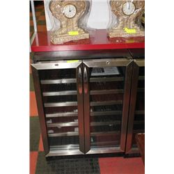 DANBY DOUBLE DOOR WINE COOLER  24x24x34T