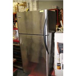 FRIGIDAIRE TOP MOUNT S/S FRIDGE 30"W X 65 1/2"H