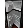 Image 3 : FRIGIDAIRE TOP MOUNT S/S FRIDGE 30"W X 65 1/2"H