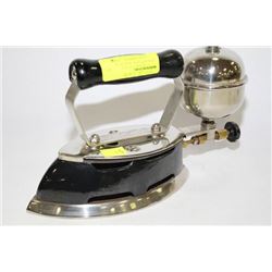 ANTIQUE COLEMAN GAS IRON