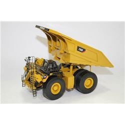 CAT OPEN PIT MINE DUMP TRUCK SCALE 1:50