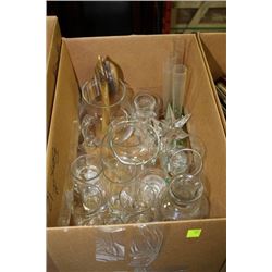 ESTATE BOX OF CRYSTAL GLASSES