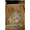 Image 1 : ESTATE BOX OF CRYSTAL GLASSES