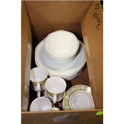 ESTATE BOX WITH NORTAKE CHINA