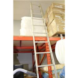 ALUMINUM 14' LADDER