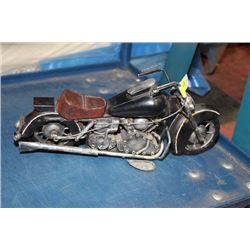 DIE CAST MOTORCYCLE SCALE 1:18