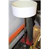Image 1 : CHROME FLOOR LAMP
