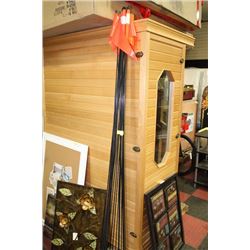 VEHICLE CAUTION FLAG