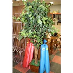 SHOWHOME ARTIFICIAL PLANT WITH WOOD PLANTER