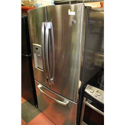 GE STAINLESS STEEL FRENCH DOOR FRIDGE