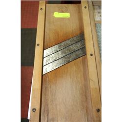 VINTAGE CABBAGE CUTTER