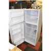 Image 3 : GE WHITE FRIDGE