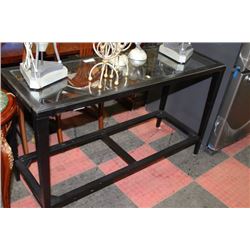 SHOWHOME WOOD AND GLASS SOFA TABLE