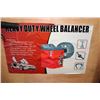 Image 1 : NEW HEAVY DUTY WHEEL BALANCER 10"-24"
