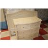 Image 1 : WICKER HEADBOARD WITH 4 DRAWER WICKER DRESSER