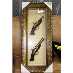SHADOW BOX W/ 2 PISTOL'S