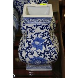 PAIR OF BLUE & WHITE 14" VASES