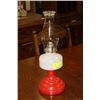 Image 1 : VINTAGE OIL LAMP ON CHOICE: WHITE AND RED