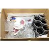 Image 1 : ESTATE BOX OF VINTAGE GLASSES AND ROYAL ALBERT
