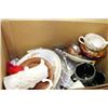 Image 1 : ESTATE BOX OF MISC ORNAMENTS AND CHINA
