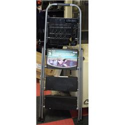 3 STEP PROJECT STOOL WITH TRAY