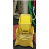 Image 1 : COMMERCIAL MOP BUCKET