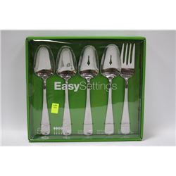 5 PIECE SALAD SERVING SET