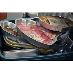 TOTE OF ASSORTED BAKING PANS