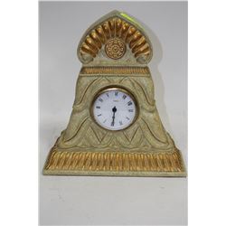 POINTED STYLE MANTLE CLOCK
