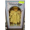 Image 1 : VANESSA AND SAMANTHA PORCELIAN DOLL X 2