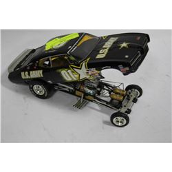 ERTL PONTIAC GTO  MODEL US ARMY CAR  1:18 SCALE