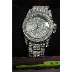 NANA SILVER AND CRYSTAL WOMENS FASHION WATCH