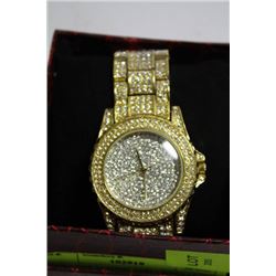 NANA GOLD TONE AND CRYSTAL WOMENS FASHION WATCH