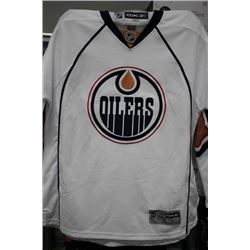 EDMONTON OILERS JERSEY  SZ LARGE
