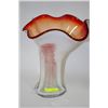 Image 1 : WHITE AND RED ART GLASS VASE