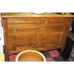 VINTAGE OAK SIDEBOARD W MIRROR