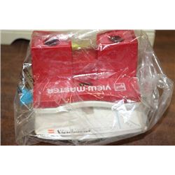 VINTAGE ORIGINAL GAF VIEWMASTER W SLIDES