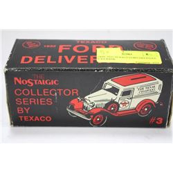 ERTL 1932 TEXACO FORD DELIVERY VAN BANK