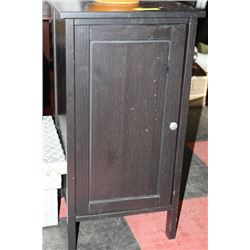 SMALL WOOD CABINET