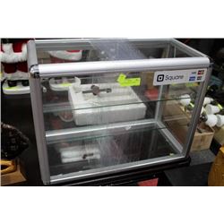 GLASS SHOWCASE WITH KEYS