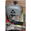 Image 1 : DELTA 9" BAND SAW