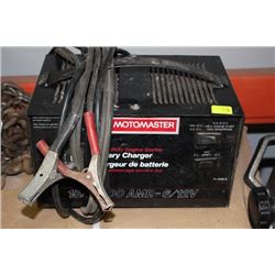 MOTOMASTER BATTERY CHARGER