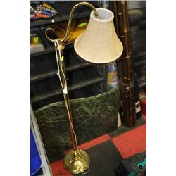 VINTAGE BRASS FLOOR LAMP
