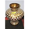 Image 1 : LARGE GOLD & EGGSHELL STYLE VASE