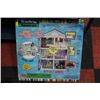 Image 1 : TRADING SPACES DOLL HOUSE