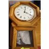 Image 1 : WOOD WALL CLOCK