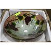 Image 1 : GLASS GRAPE DESIGN BASIN